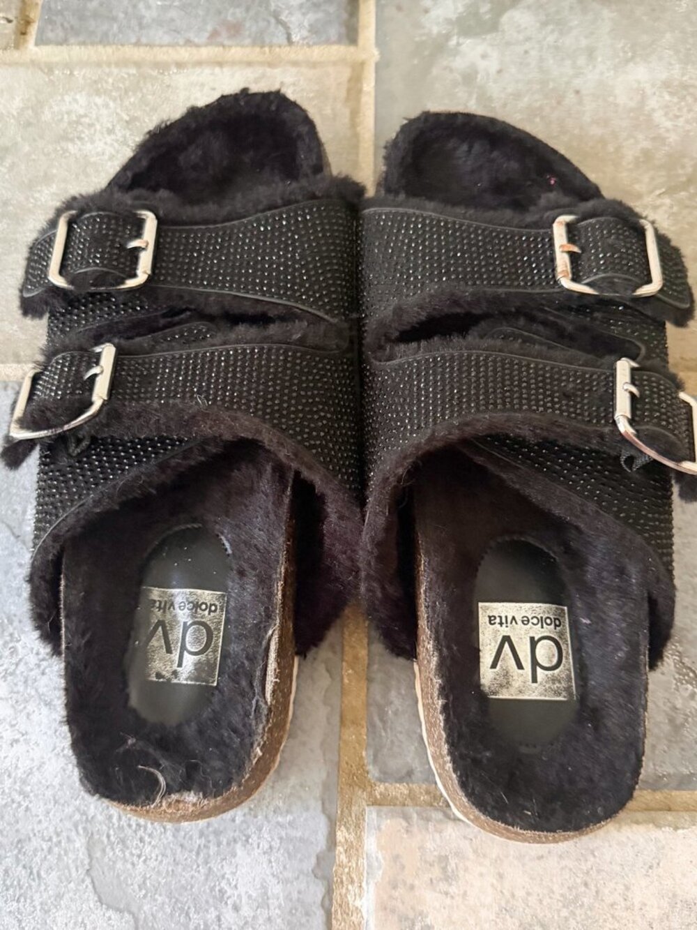DV Dolce Vita Fuzzy Slide Sandals Womens 8 Black Sherpa Buckle Comfort - Picture 4 of 5